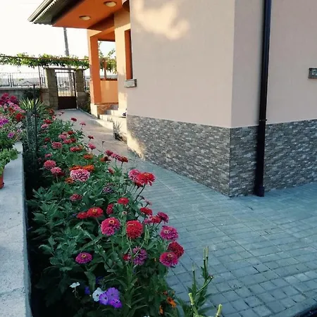 Петьовата Къща Holiday home